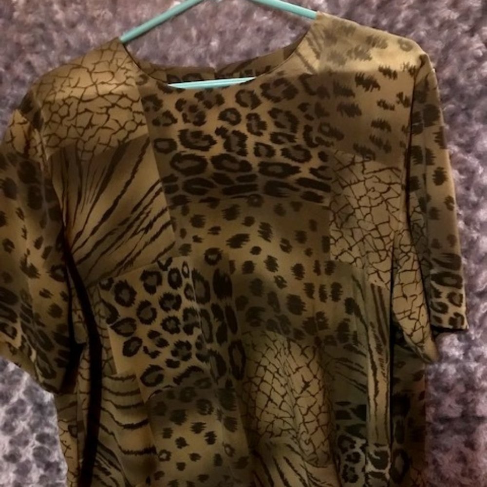 Modern Essentials Cheetah Print Blouse